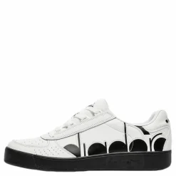 B.Elite Bolder White