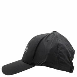 Cap Functional Black