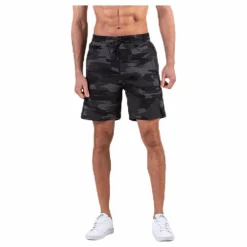 Capture Tech Shorts Patterned