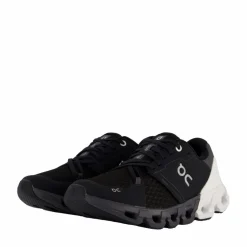 Cloudflyer 4 Black/white