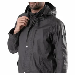 Eric                Green