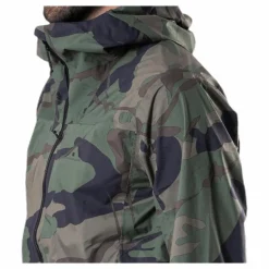 Hybrid Jacket Patterned