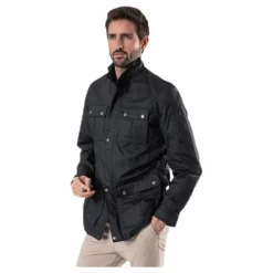 Oliver               Black