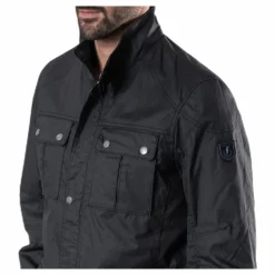 Oliver               Black