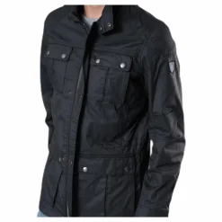 Oliver               Black