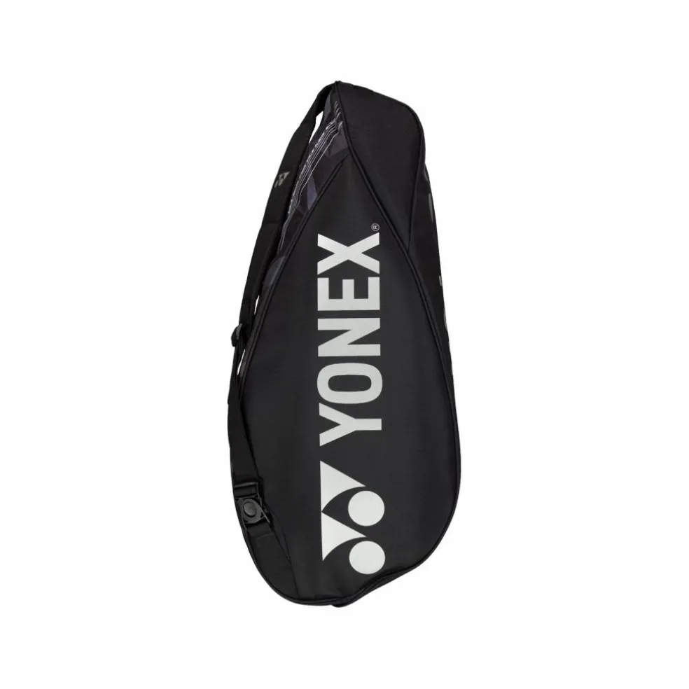 Pro Racquet Bag (9 Pcs) Black