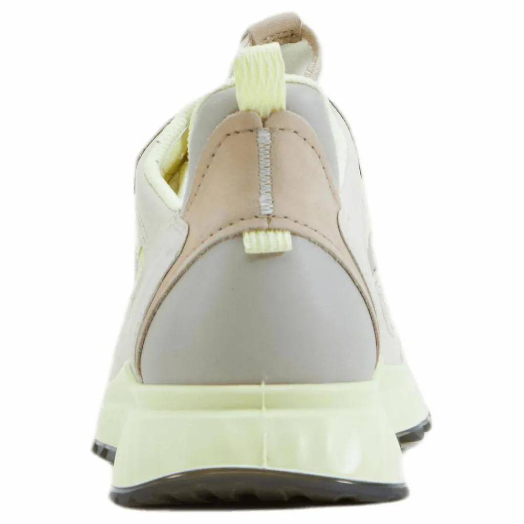 ST.1 Laced Shoes Yellow