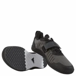 The Total Shoes Core Black / Cloud White / Grey Six