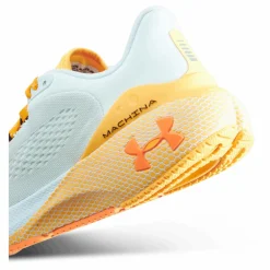 Women's UA HOVR Machina 3