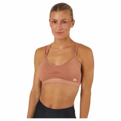 Yoga Essentials Light-Support Bra Clastr